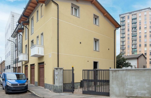 Cinisello Balsamo Apartment | Cozy Two Bedroom Apartment | Ideal Base for Exploring Milan and Brianza