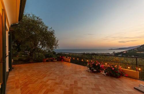 Chiavari Villa | "Crêuza Maresìa" la tua villa da sogno sul mare
