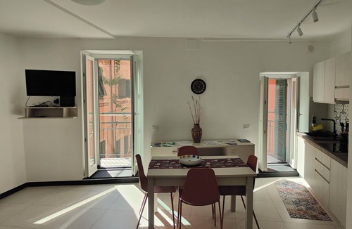 Borgo Antico Apartment | Da Batti in the historic center, a stone's throw from the sea