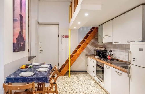 Pre Apartment | Da Stefano Historical Center 5 min to Aquarium, Genova, Italy