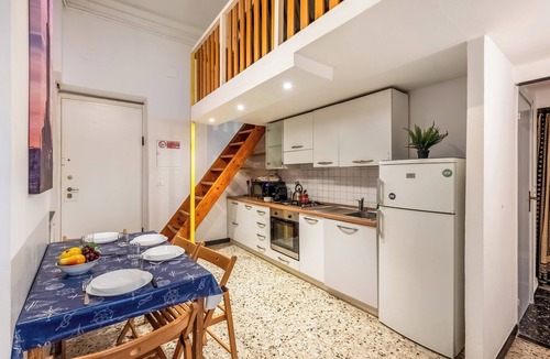 Pre Apartment | Da Stefano Historical Center 5 min to Aquarium, Genova, Italy