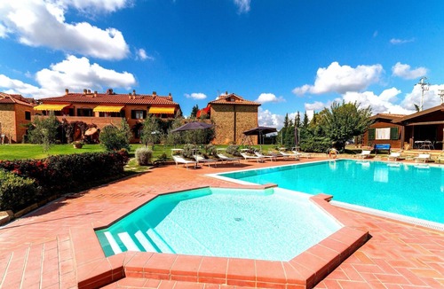 Sughera Apartment | DALIA, 2 bedrooms apartment with swimming pool