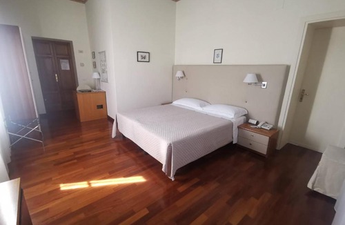 Ponte San Giovanni Hotel | Deco Hotel