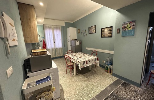 Borgo Antico Apartment | Delfino Cosy Apartment With A/C Near best bea.