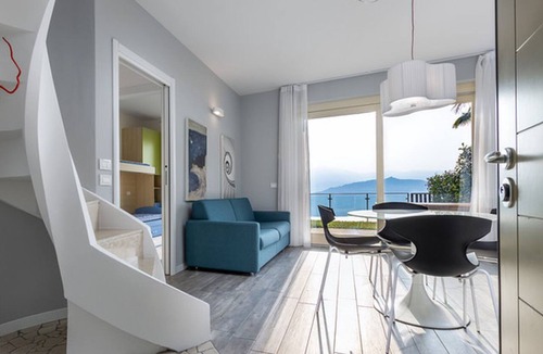 Parzanica Apartment | Delphi - Amazing Design Apartment with Lake View