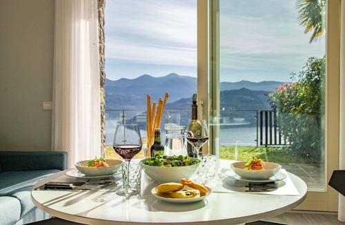 Parzanica Apartment | Delphi - Amazing Design Apartment with Lake View