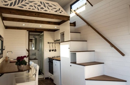 Puliciano House | Dolce Casa 2 by Tiny Away