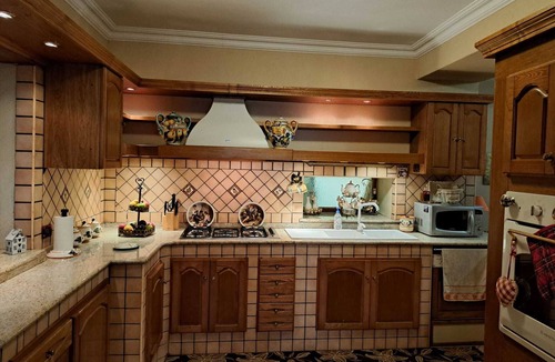 Ischia Porto House | Domus Aenaria - Spacious Villa - Prime location close to beaches and shops
