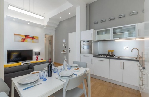 Lungarno del Tempio Apartment | Elegant Duplex in Florence
