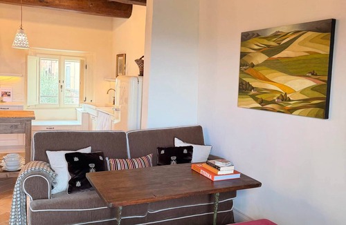 Todi Apartment | Elegant Penthouse Apartment with Panoramic Views