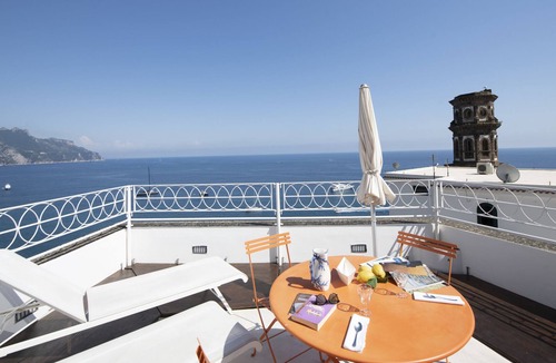 Atrani Apartment | Emerald House - a Wonderful Stay in the Coast of Amalfi
