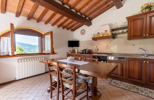 Lisciano Niccone House | Exclusive Private Villa for Groups with Panoramic Pool and Large Common Room – Between Tuscany and Umbria