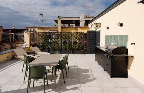 Naples City Centre Apartment | Exclusive Spaccanapoli Penthouse-Terrace with Lift By HouseinNaples