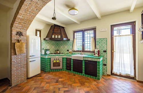 Caiazzo House | Exclusive villa with pool near Caserta