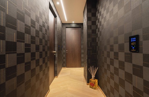 Municipio 2 House | Executive Suite with heated pool in the heart of Bari
