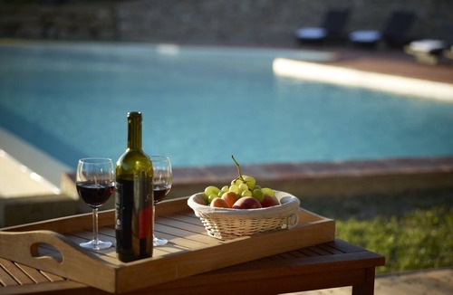 Petrognano House | Fantastic Villa with swimming pool for max 37 people