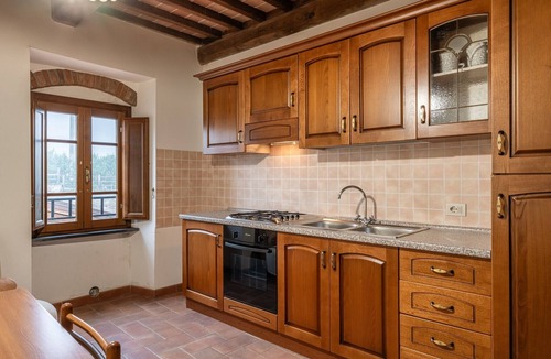 Lamporecchio Other | Farmhouse 'Agriturismo Fadanelli - Il Granaio' with Shared Pool, Shared Garden and Wi-Fi