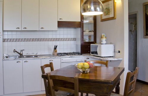 Colle di Val d'Elsa Apartment | Fashination, privacy and refined atmosphere, in romantic apartment of medioeval village.