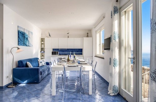 Colli di Fontanelle Villa | Feeling Italy Belvedere delle Sirene SeaView Retreat with Concierge