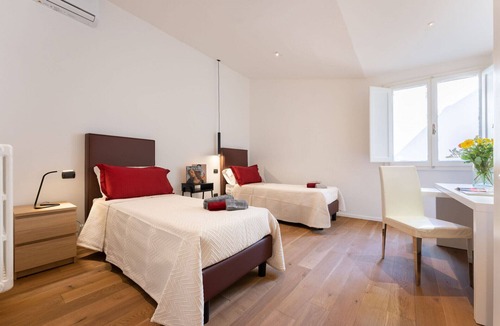 San Lorenzo Apartment | Firenze Rentals Comfort Panicale