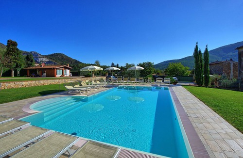 Santa Maria del Giudice Apartment | Flavia 6 - Vacation Rental with swimming pool in Lucca