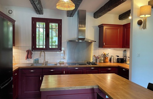 Saint-Dalmas-de-Tende Villa | Flowery villa: family home, veranda and garden