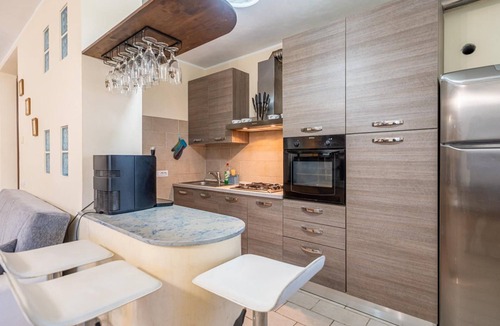 Montone Villa | Fortebracci - Six Bedroom Villa, Sleeps 12