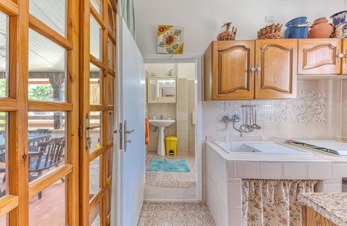 Torre Pali House | Girasole Apartment - Bright Stay near Torre Pali