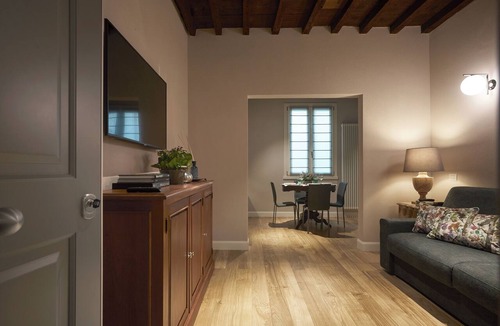 Duomo Apartment | "GOLF"-Elegant apartment for 4/5 people on the 1st floor