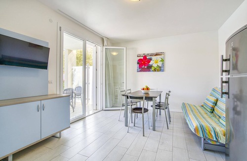 Lido di Jesolo Apartment | Gorgeous apartment in Lido di Jesolo with outdoor swimming pool