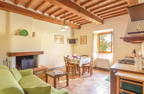 Santa Reparata Apartment | Gorgeous apartment in Anghiari AR with house a panoramic view