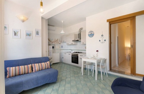Erchie Apartment | 'Green Amalfi Coast' Apartment with Sea View, Wi-Fi and Air Conditioning