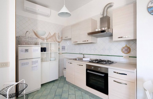 Erchie Apartment | 'Green Amalfi Coast' Apartment with Sea View, Wi-Fi and Air Conditioning