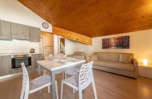 Tschaval Apartment | Gressoney La Trinitè Mono with View 2pax AMLodge
