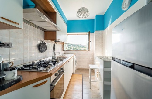 Muggia Apartment | GuestHost - Charming 69 sqm apartment, ideal for groups or families of up to 6 people, located on the first floor of a building.The property is in a quiet neighborhood equipped with all essential services and well connected to both the center of Muggia a