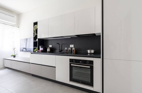 Simonetta Apartment | GuestHost - Comfy TERRA Apartment near Cenisio MM5