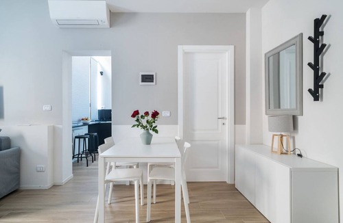 Historic Center Apartment | GuestHost - Delightful and bright studio located in the historic center of Bologna is able to accommodate up to 4 people and equipped with every comfort, you will feel yourself at home! The apartment is located in the center, where you can enjoy all the