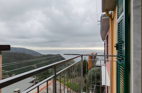 Volastra Apartment | GuestHost - Cozy apartment of 102 sqm on three floors, can accommodate up to 5 people.The property is located in the hamlet of Riomaggiore, Volastra, in the heart of the Cinque Terre, one of the most beautiful natural Mediterranean areas of Liguria.Highl