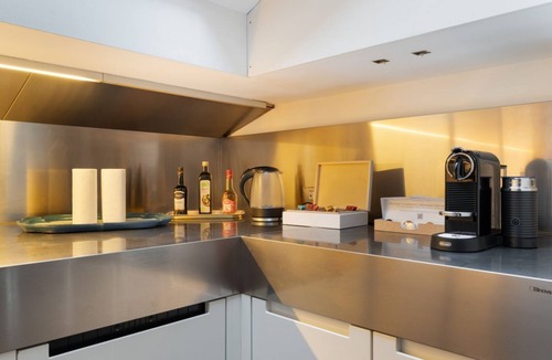 Porta Lodovica Apartment | GuestHost - Luxurious 500 square meters apartment, perfect for seven people, located on the first floor of a building with an elevator (NOT accessible to disabled guests) within the Residenza degli Orti Antichi complex.The property is located near Croc