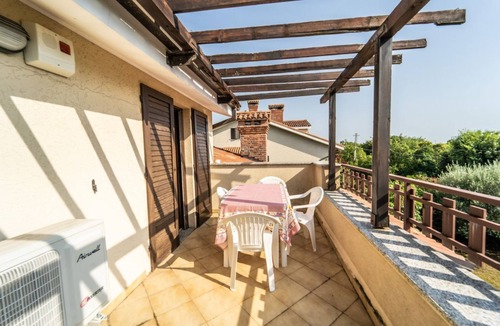 Sistiana Apartment | GuestHost - Visogliano Roomy Apt w/Terrace near the Station
