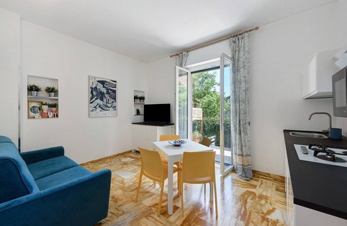 Quarto dei Mille Apartment | 'Happy Family' Apartment with Private Terrace, Wi-Fi and Air Conditioning