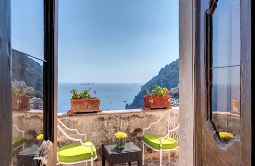 Arienzo Villa | Historic Luxury Villa with Private Pool, Sea Views – Walk to Positano