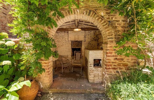 Citta della Pieve House | Historical Palace with pool