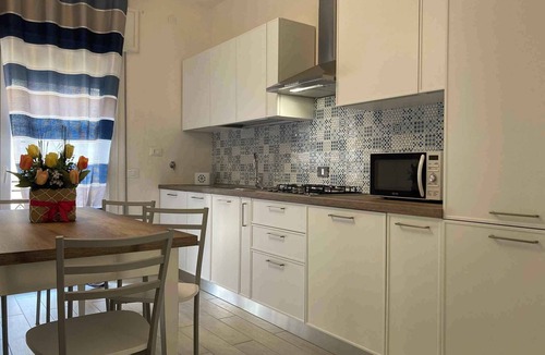 Rosolina Mare Apartment | Holiday apartment with balcony and air conditioning