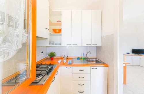 Marina di Andora Apartment | Holiday apartment with parking and swimming pool