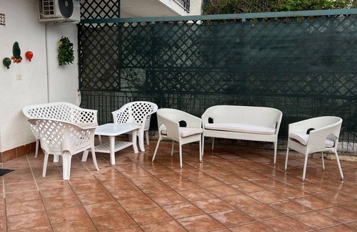 Santa Caterina House | Holiday Home 'Casetta Miky a Due Passi dal Mare' with Private Terrace, Wi-Fi & Air Conditioning