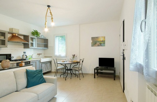 Rivarola Apartment | Holiday Home 'Pullin' with Private Garden and Wi-Fi