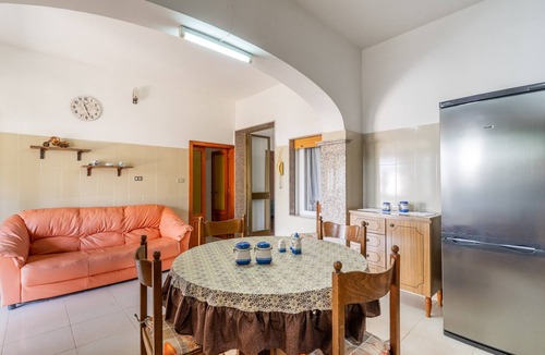 Nardo House | Holiday Home 'Villetta Tower Nardò' with Private Terrace, Private Garden and Air Conditioning