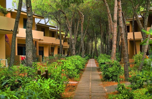 San Pietro a Mare Apartment | Holiday residence Baia Verde Valledoria - ISR071003-CYB