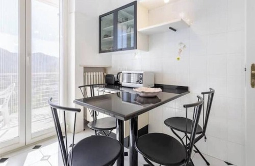 Boissano Apartment | Hostdomus - Overseas Suite